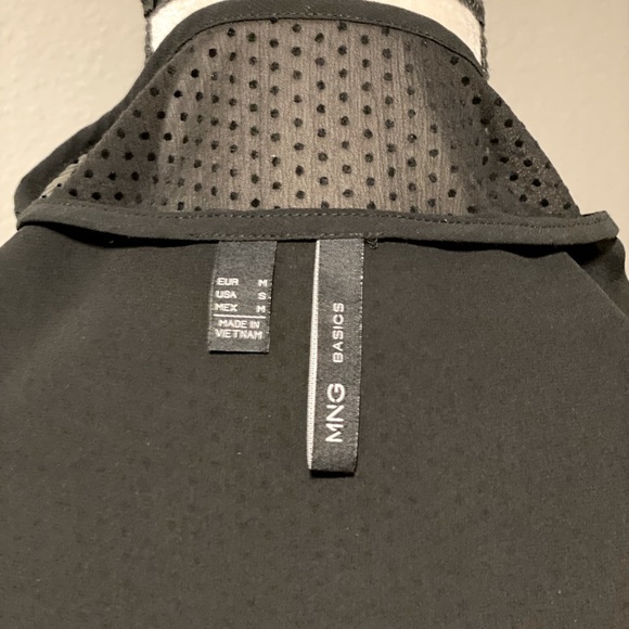 Women's Size M, MNG Basics Sheer Blouse w/Polka Dot Details in front - Picture 4 of 4